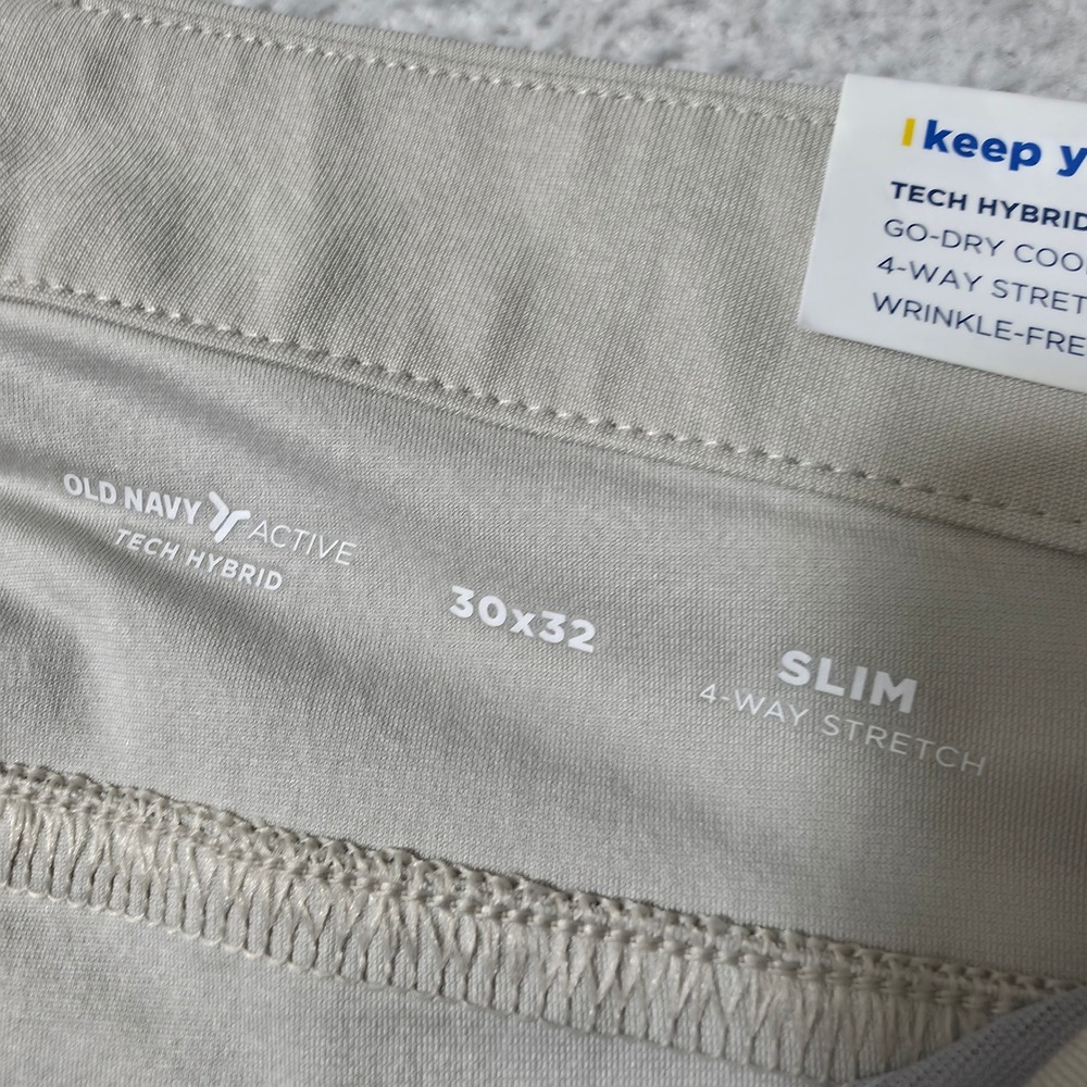NEW Old Navy Tech Hybrid Pants Mens 30/32 Gray Slim Go-Dry Cool Stretch $55 - Picture 4 of 11